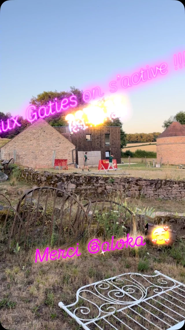 Les préparatifs sont en cours et ça ne chôme pas 🥵 !!!
#lesgaties @aloka.festival #minifestival #festival #mybourgogne #diy